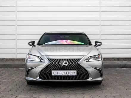 Lexus ES 250 2019 года за 18 900 000 тг. в Астана – фото 2