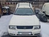 Volkswagen Caddy 2001 годаүшін1 700 000 тг. в Алматы