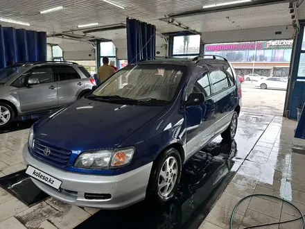Toyota Ipsum 1996 годаүшін3 800 000 тг. в Алматы – фото 4