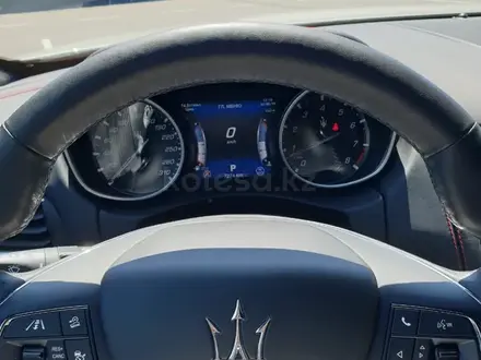 Maserati Levante 2017 года за 40 000 000 тг. в Алматы – фото 12