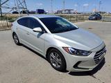 Hyundai Elantra 2017 годаfor7 500 000 тг. в Атырау – фото 3