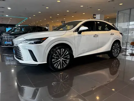 Lexus RX 350h Executive+ 2025 года за 44 190 000 тг. в Алматы – фото 5