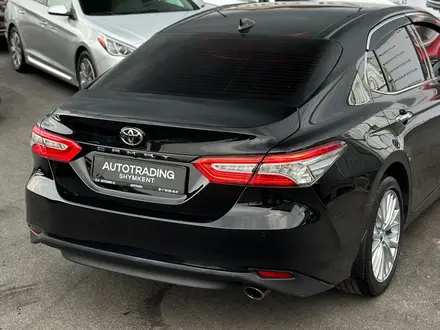 Toyota Camry 2019 года за 12 500 000 тг. в Шымкент – фото 6
