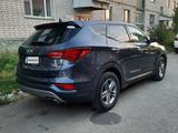 Hyundai Santa Fe 2016 года за 6 800 000 тг. в Уральск – фото 3