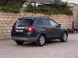 Chevrolet Captiva 2008 года за 4 300 000 тг. в Актау – фото 4