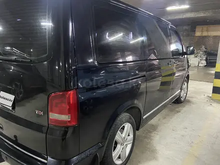 Volkswagen Multivan 2010 года за 11 500 000 тг. в Караганда – фото 14