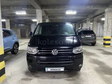 Volkswagen Multivan 2010 года за 11 500 000 тг. в Караганда – фото 17