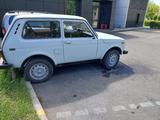 ВАЗ (Lada) Lada 2121 2000 года за 2 000 000 тг. в Усть-Каменогорск – фото 3