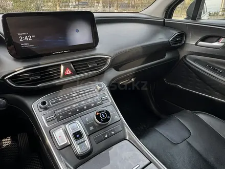 Hyundai Santa Fe 2022 года за 15 500 000 тг. в Уральск – фото 9