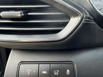 Hyundai Santa Fe 2022 года за 15 500 000 тг. в Уральск – фото 11