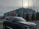 Hyundai Santa Fe 2022 года за 15 500 000 тг. в Уральск