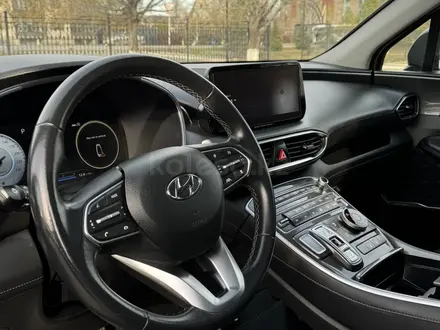 Hyundai Santa Fe 2022 года за 15 500 000 тг. в Уральск – фото 5