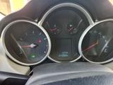 Chevrolet Cruze 2011 года за 1 900 000 тг. в Аксу – фото 5