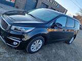 Kia Sedona 2016 года за 8 000 000 тг. в Уральск – фото 3