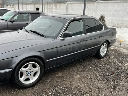 BMW 525 1992 года за 1 850 000 тг. в Алматы – фото 22