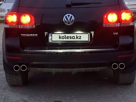 Volkswagen Touareg 2008 года за 7 200 000 тг. в Жезказган – фото 7
