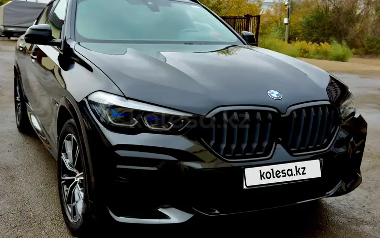 BMW X6 2023 годаүшін45 000 000 тг. в Астана