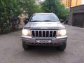 Jeep Grand Cherokee 2001 годаfor4 400 000 тг. в Астана