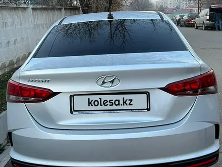 Hyundai Accent 2023 года за 8 800 000 тг. в Алматы – фото 2