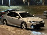 Toyota Camry 2021 годаүшін16 800 000 тг. в Шымкент – фото 4