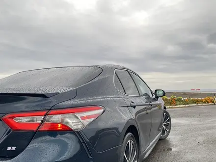 Toyota Camry 2018 года за 10 000 000 тг. в Усть-Каменогорск – фото 6