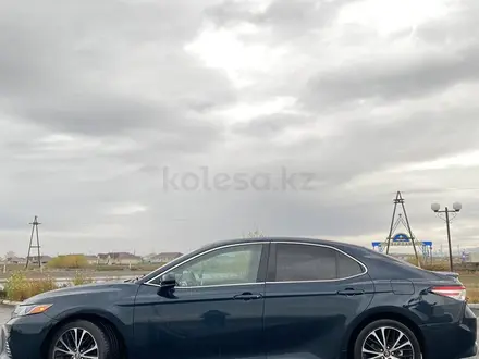 Toyota Camry 2018 года за 10 000 000 тг. в Усть-Каменогорск – фото 7