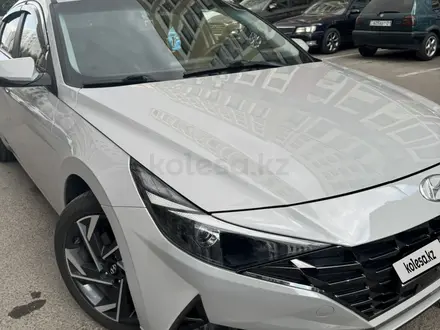 Hyundai Elantra 2023 года за 8 200 000 тг. в Астана