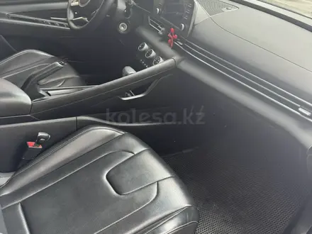 Hyundai Elantra 2023 года за 8 200 000 тг. в Астана – фото 11