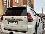 Toyota Land Cruiser Prado 2023 годаүшін35 400 000 тг. в Актобе – фото 3