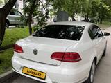 Volkswagen Passat 2014 годаүшін7 100 000 тг. в Алматы – фото 2