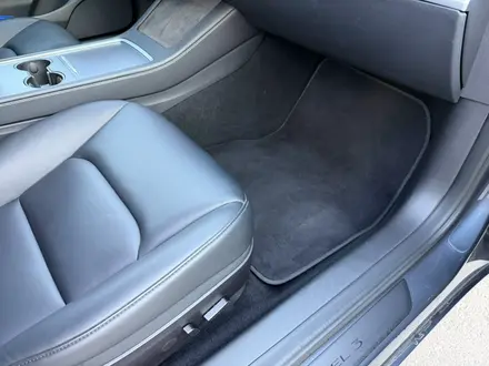 Tesla Model 3 2022 года за 12 000 000 тг. в Алматы – фото 27
