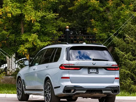 BMW X7 2023 года за 65 000 000 тг. в Караганда – фото 2