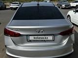 Hyundai Accent 2021 года за 6 200 000 тг. в Актобе – фото 3