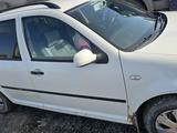 Volkswagen Golf 2002 годаүшін2 500 000 тг. в Астана – фото 3