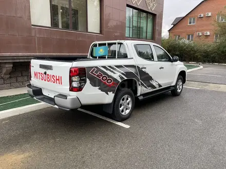 Mitsubishi L200 2023 года за 13 500 000 тг. в Атырау – фото 4