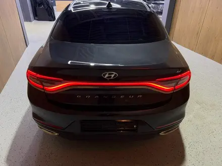 Hyundai Grandeur 2016 года за 10 500 000 тг. в Алматы – фото 6
