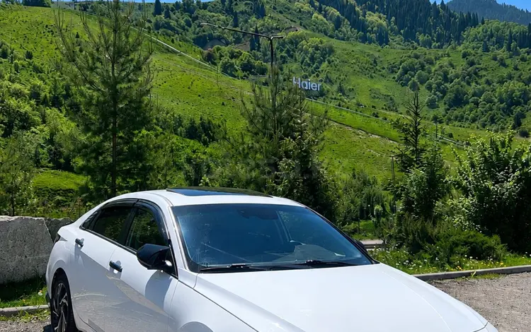 Hyundai Elantra 2023 года за 8 000 000 тг. в Алматы
