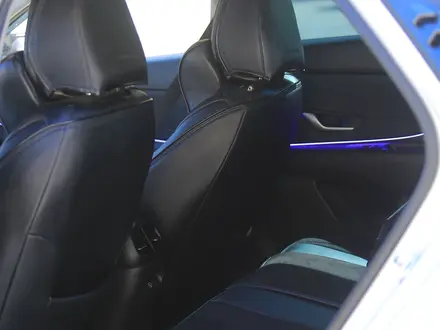Hyundai Elantra 2023 года за 8 000 000 тг. в Алматы – фото 10