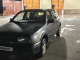 Volkswagen Golf 1993 года за 450 000 тг. в Алматы