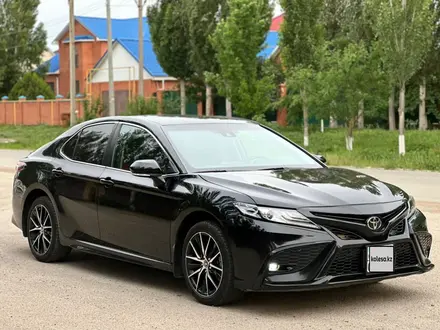 Toyota Camry 2022 года за 15 000 000 тг. в Актау – фото 14