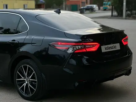 Toyota Camry 2022 года за 15 000 000 тг. в Актау – фото 4