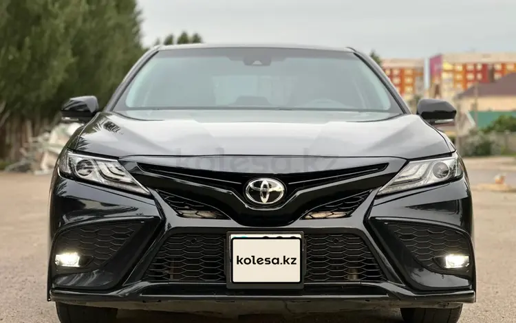 Toyota Camry 2022 годаүшін15 000 000 тг. в Актау