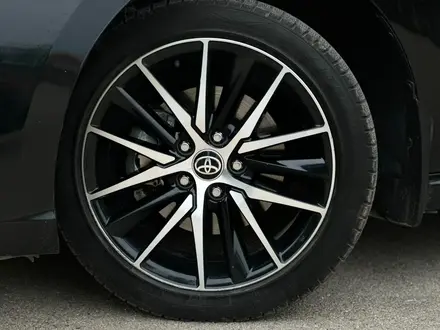 Toyota Camry 2022 года за 15 000 000 тг. в Актау – фото 9