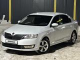 Skoda Rapid 2014 года за 4 200 000 тг. в Уральск