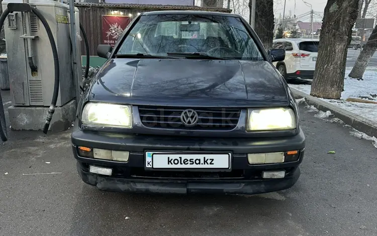 Volkswagen Vento 1992 года за 1 600 000 тг. в Алматы