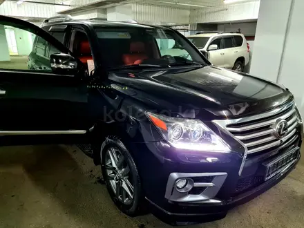 Lexus LX 570 2014 года за 32 700 000 тг. в Алматы