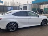 Toyota Camry 2025 года за 23 800 000 тг. в Шымкент – фото 2