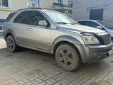 Kia Sorento 2003 года за 2 900 000 тг. в Актобе – фото 2