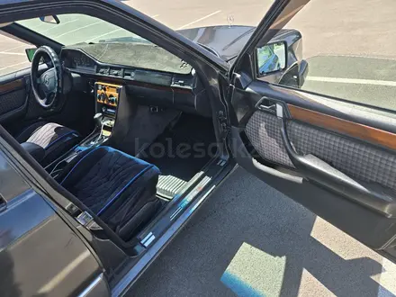 Mercedes-Benz E 230 1992 года за 1 700 000 тг. в Алматы – фото 6