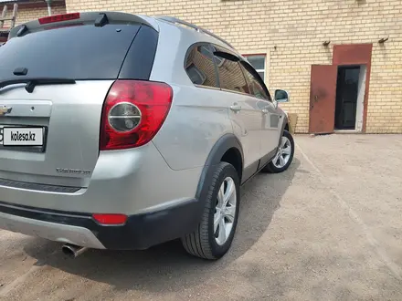 Chevrolet Captiva 2012 года за 6 400 000 тг. в Астана – фото 6